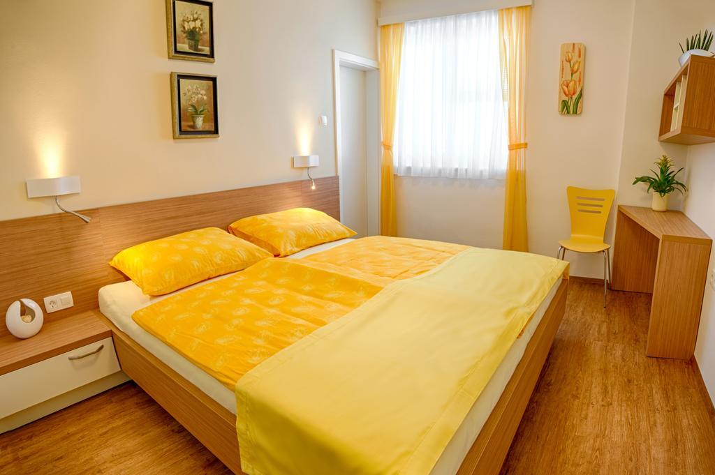 Sea View Guesthouse Opara Piran Ruang foto